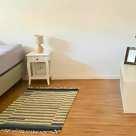 Zum Weinhof-schuppen Apartment *