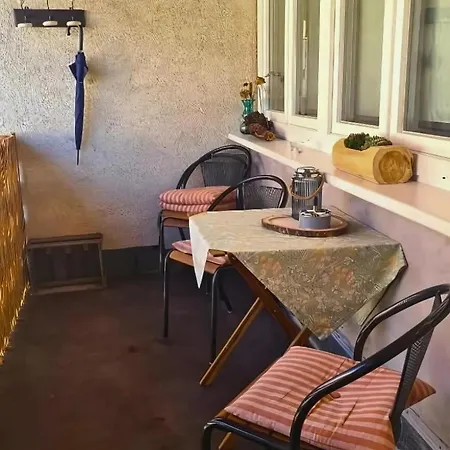 Zum Weinhof-schuppen Lägenhet